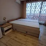 Apartament Admiral Plaza 35 -studio-sunny