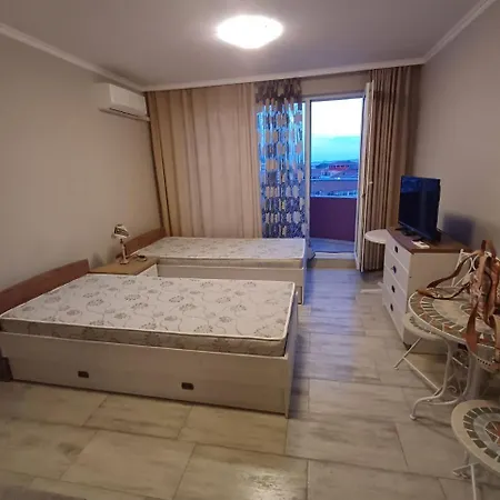 Admiral Plaza 35 -studio-sunny Apartament Słoneczny Brzeg
