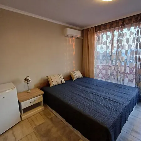 Admiral Plaza 35 -studio-sunny Apartament Słoneczny Brzeg